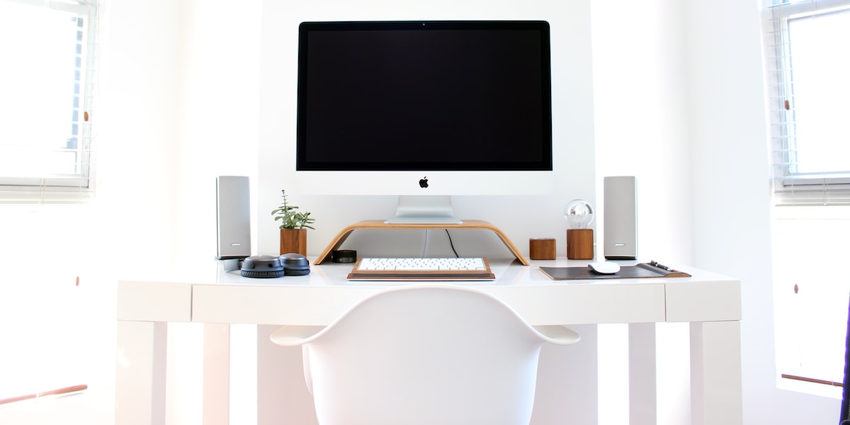 Selecting the Right Desk